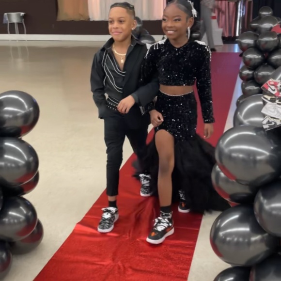 Little girl prom/pageant dress - Picture 5 of 5